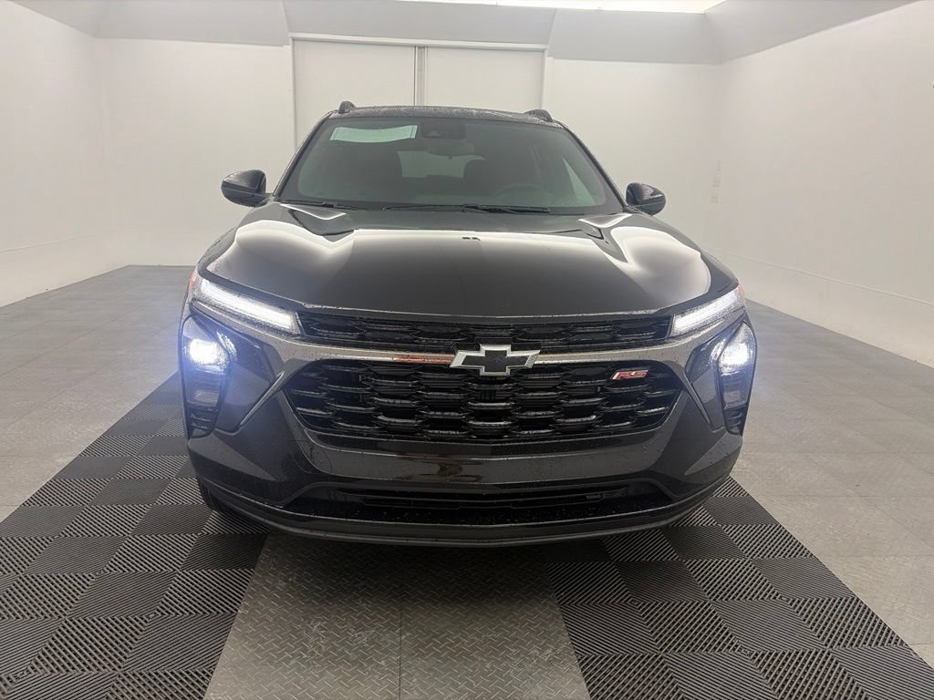 2026 Chevrolet Trax RS - Photo 2