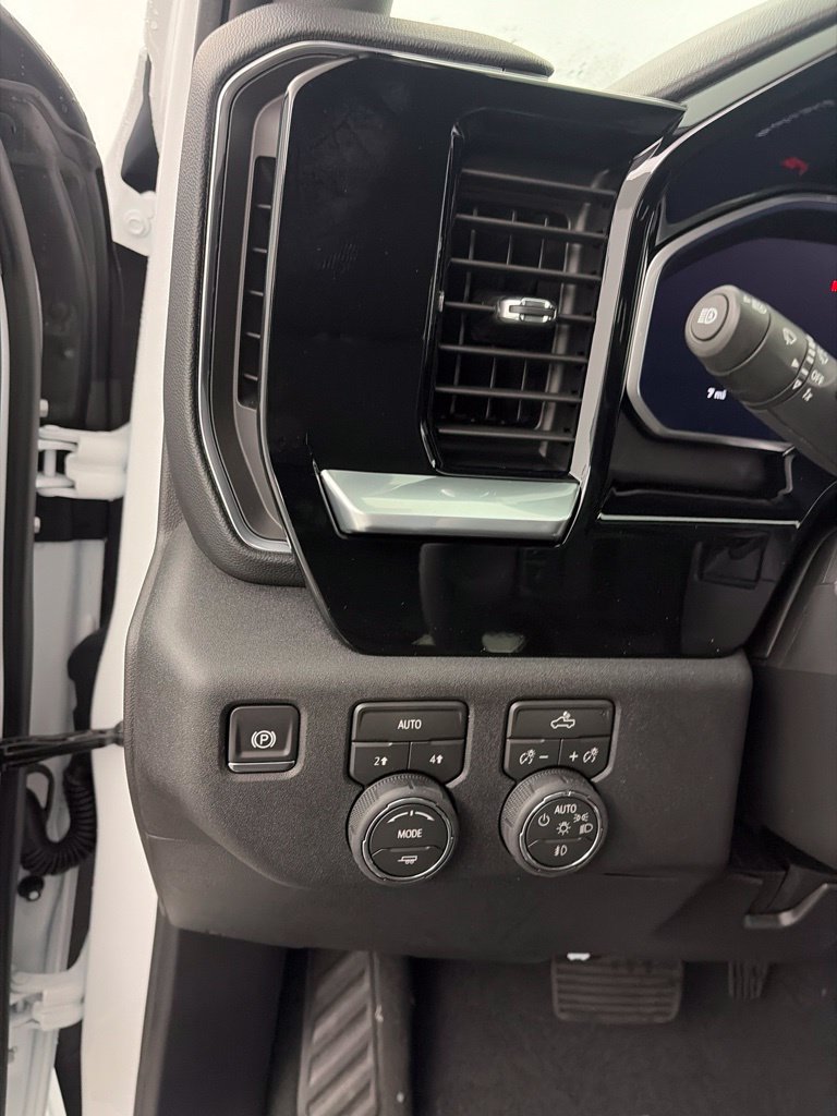 2026 Chevrolet Silverado 1500 RST - Photo 14