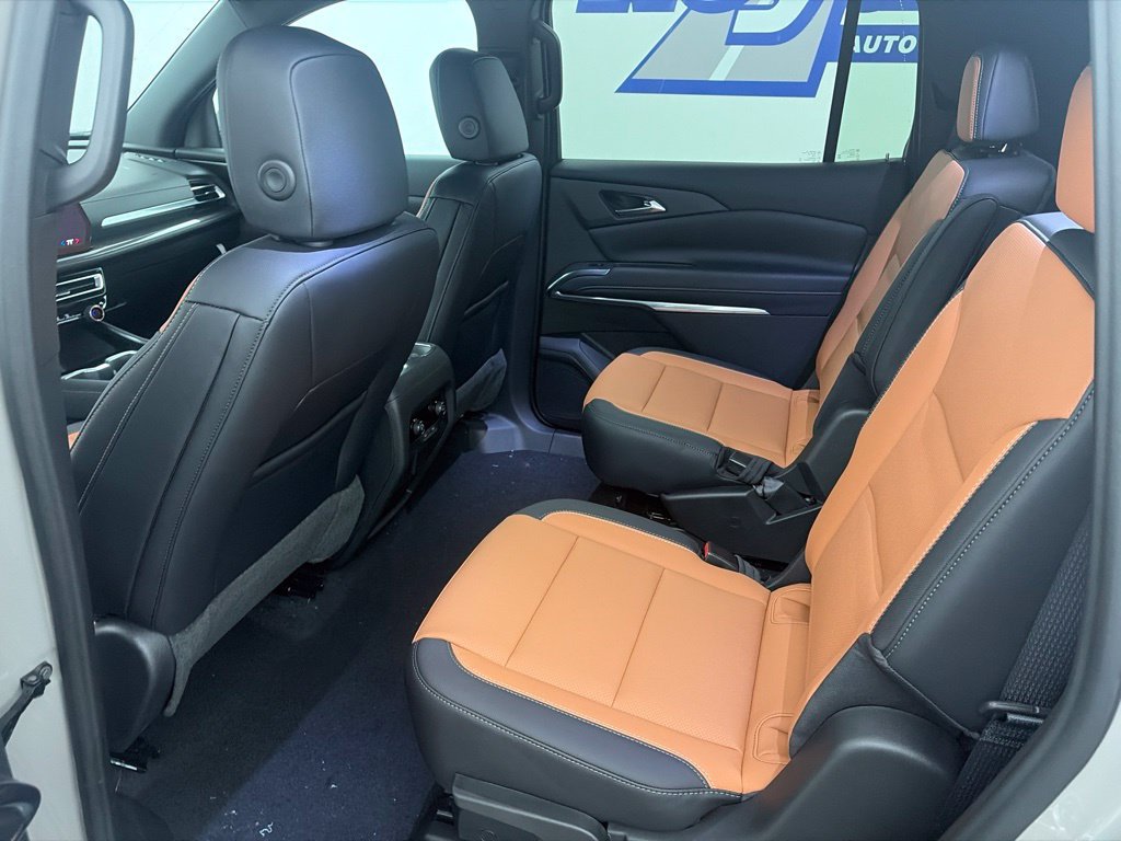 2027 Chevrolet Traverse Z71 - Photo 37
