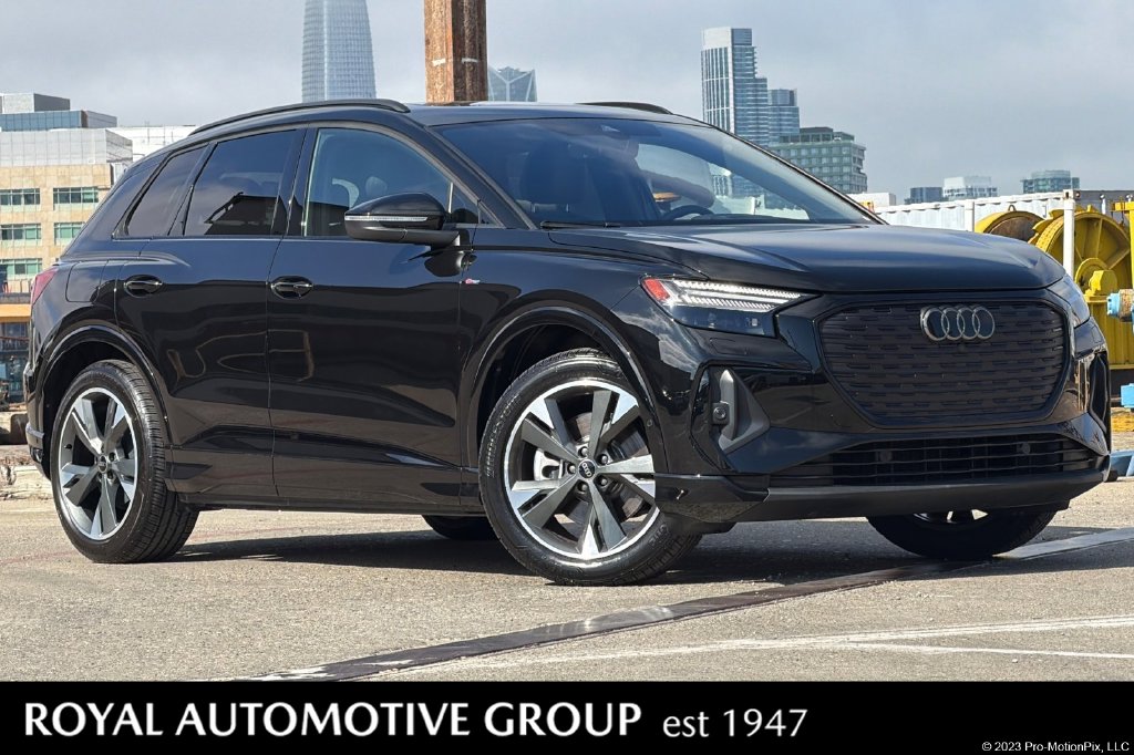 2024 Audi Q4 e-tron Prestige