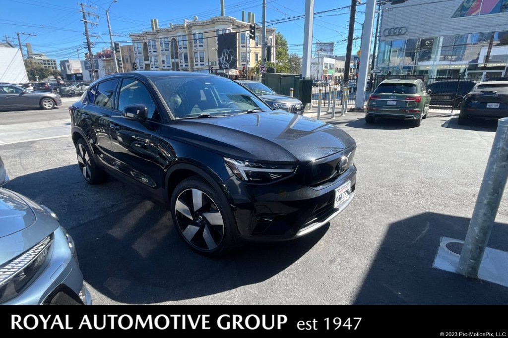 2023 Volvo C40 Ultimate