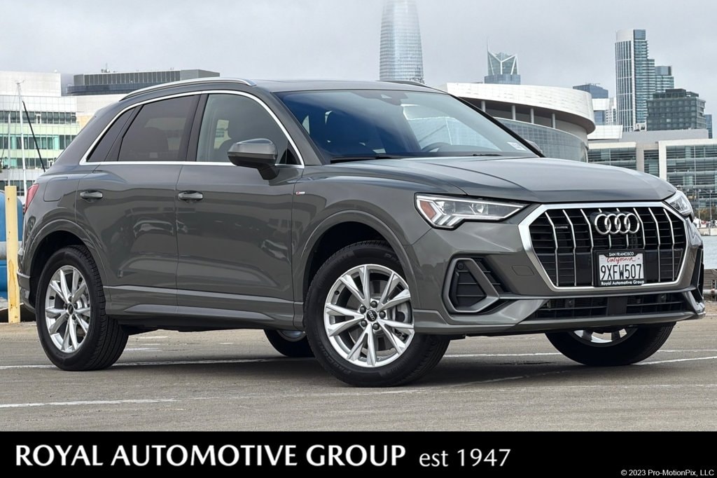 2025 Audi Q3 S Line Premium