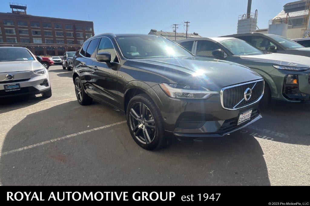 2018 Volvo XC60 Momentum