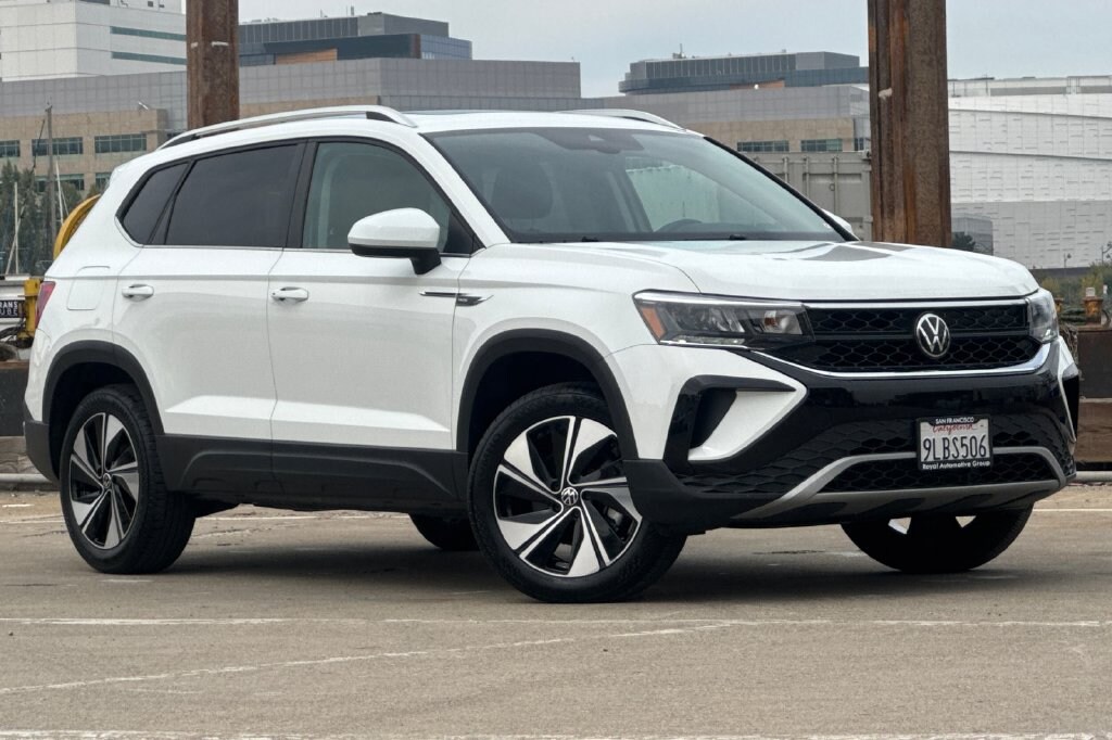 Used 2024 Volkswagen Taos 1.5T SE SUV