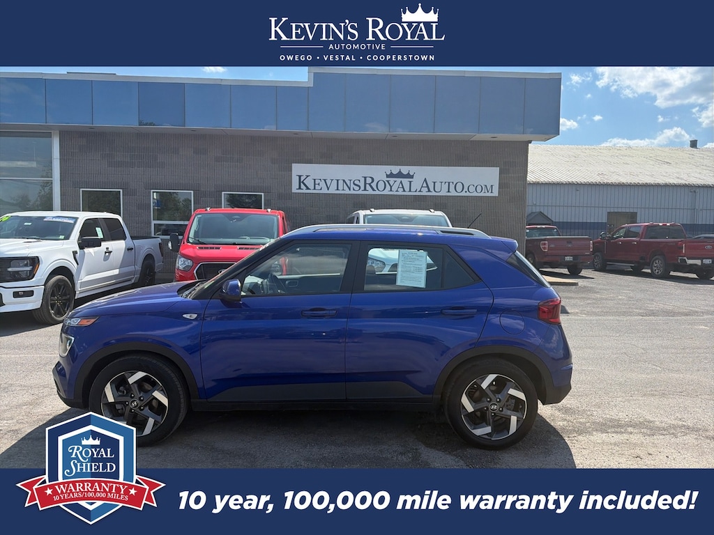 Used 2025 Hyundai Venue SEL SUV