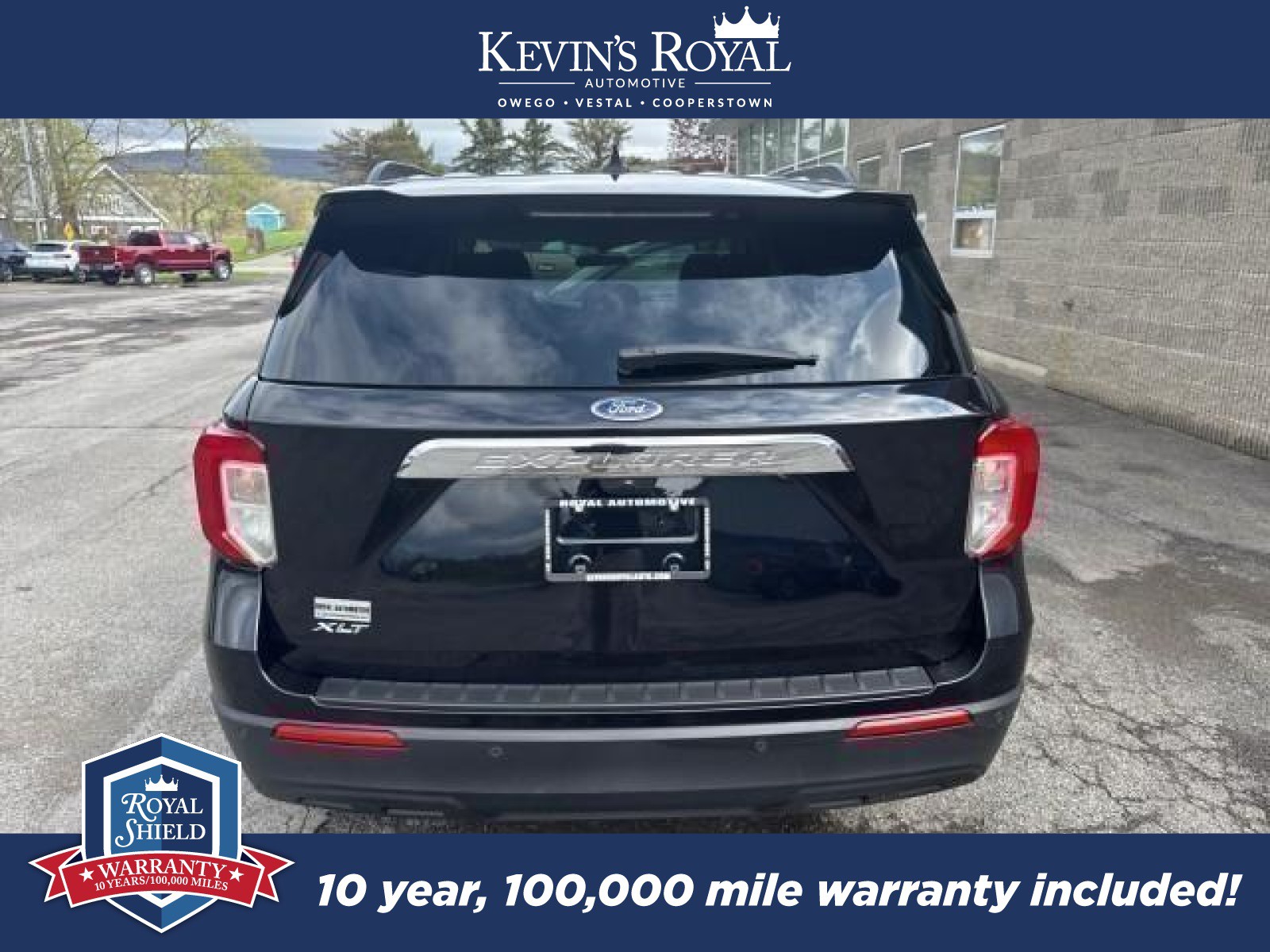 Used 2024 Ford Explorer XLT