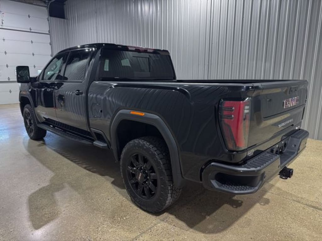 Used 2025 GMC Sierra 3500HD AT4 Truck