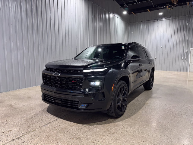 Used 2024 Chevrolet Traverse RS SUV