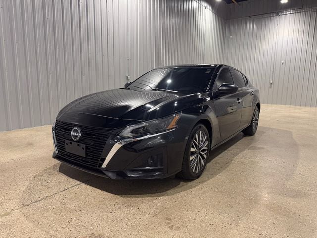 2024 Nissan Altima SV
