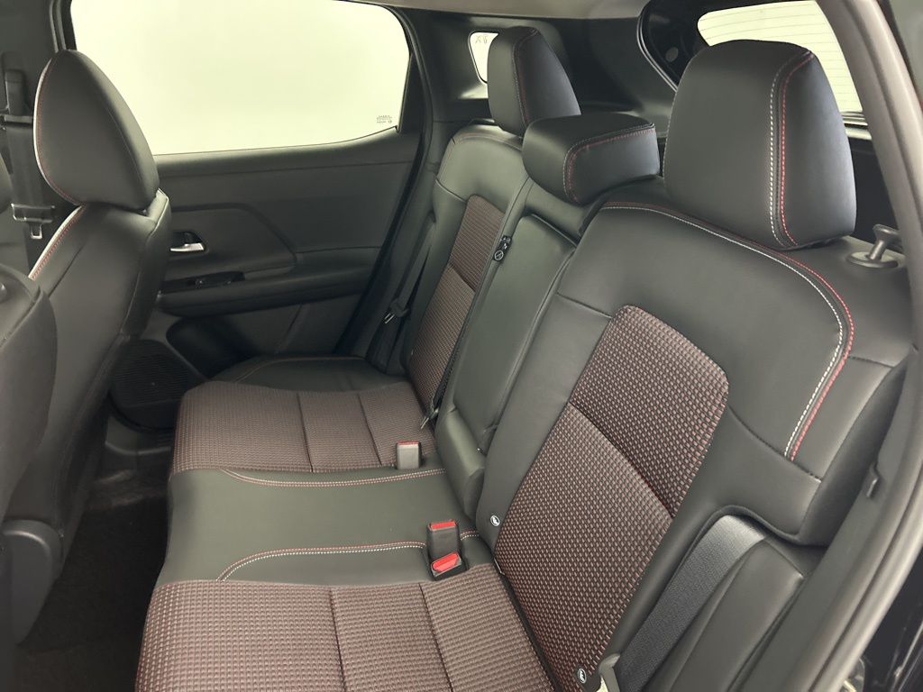 2026 Nissan KICKS SR AWD - Photo 12