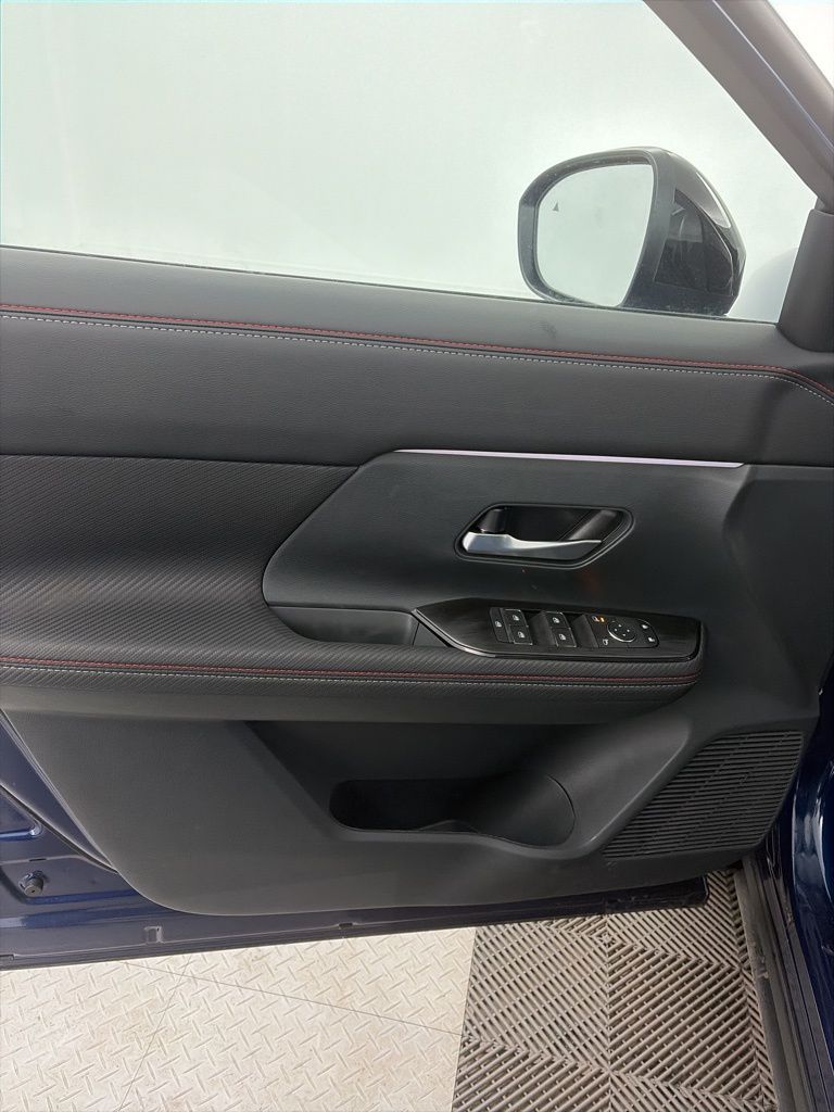 2026 Nissan KICKS SR AWD - Photo 21