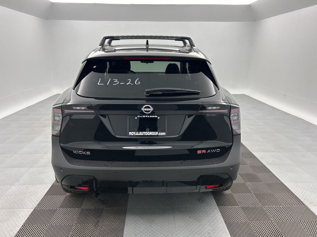 2026 Nissan KICKS SR AWD - Photo 8