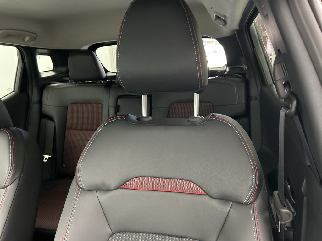 2026 Nissan KICKS SR AWD - Photo 15