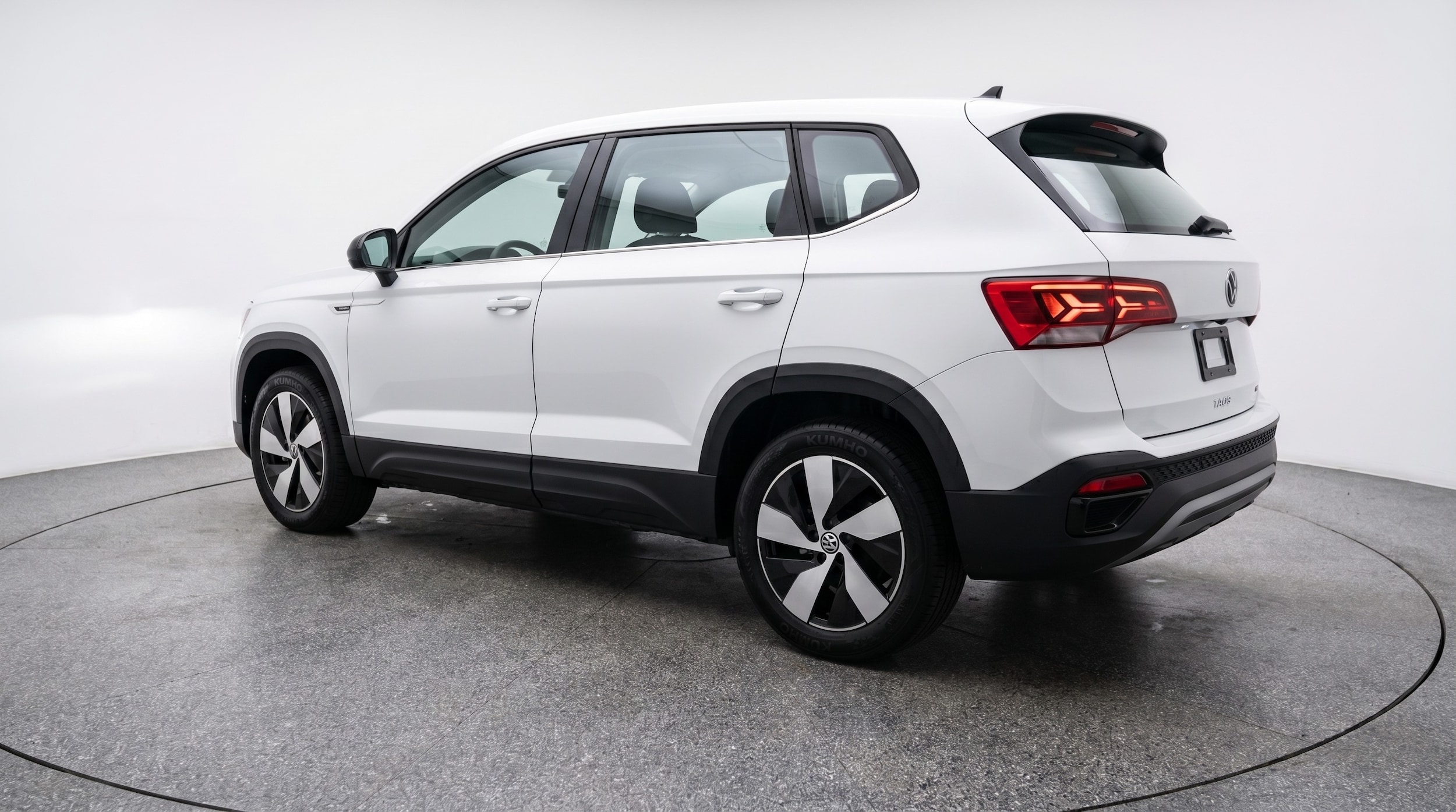 Thumbnail: 2026 Volkswagen Taos - 5