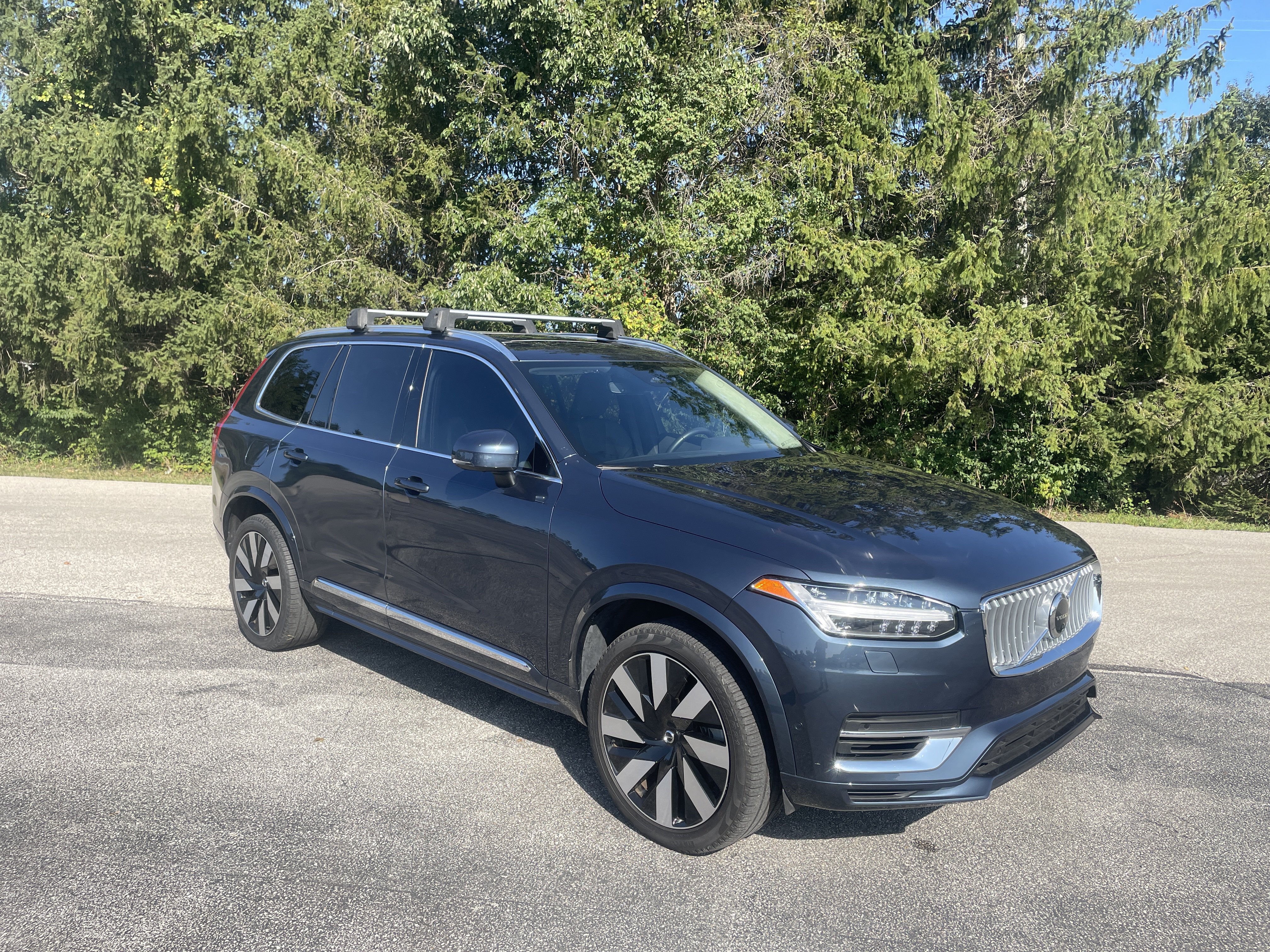 Used 2025 Volvo XC90 Plug-In Hybrid Plus SUV
