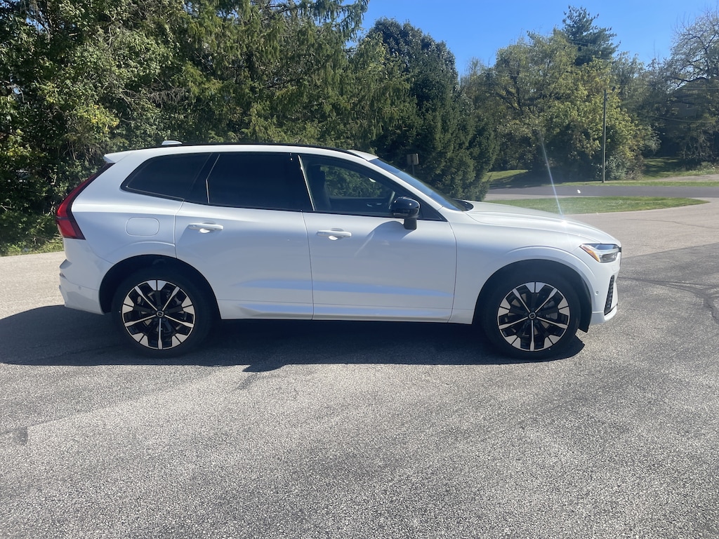 New 2027 Volvo XC60 Plus SUV