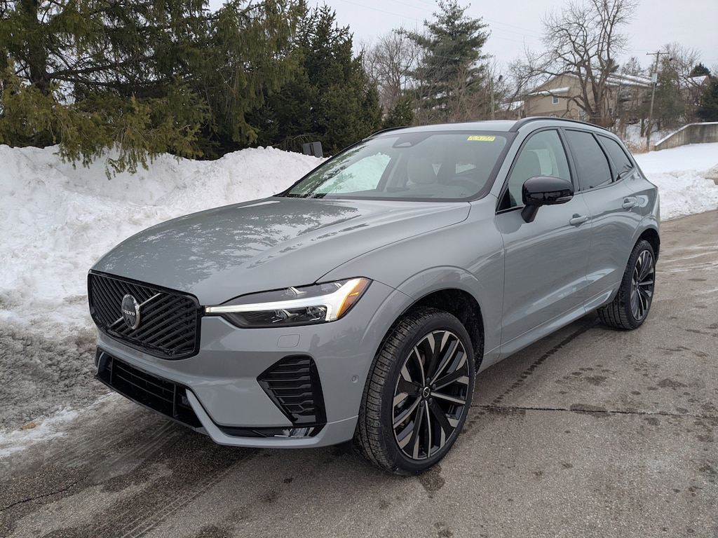 New 2026 Volvo XC60 B5 Ultra SUV