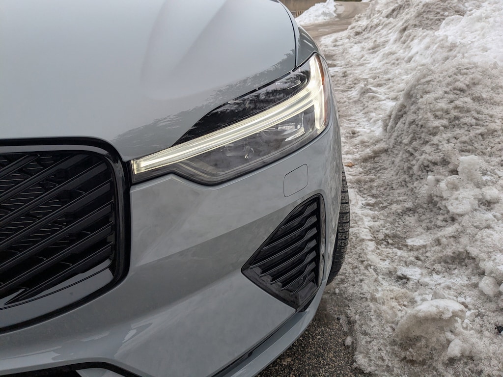 New 2026 Volvo XC60 B5 Ultra SUV