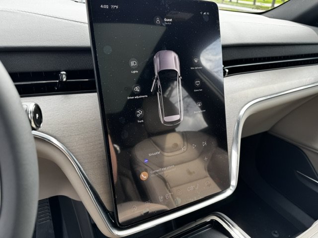2026 Volvo EX90 Ultra - Photo 11