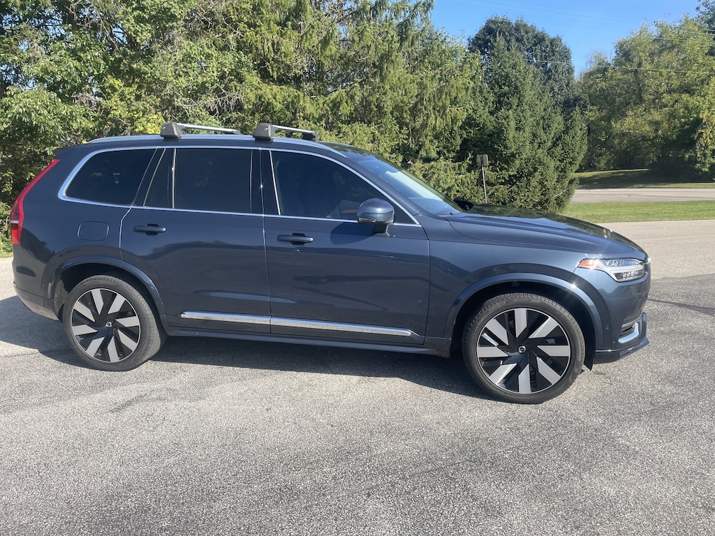 Used 2025 Volvo XC90 Plug-In Hybrid Plus SUV