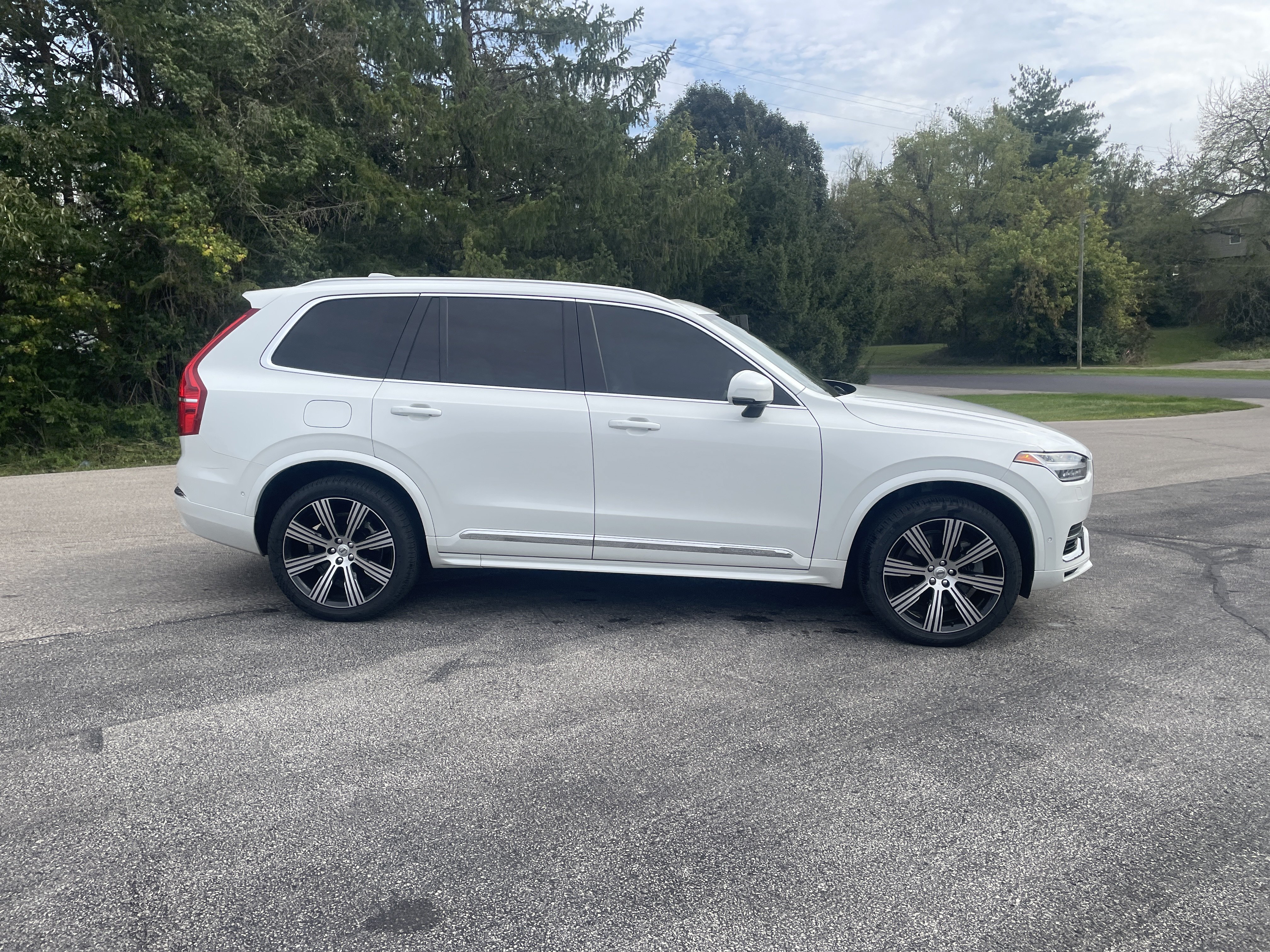 Used 2024 Volvo XC90 Recharge Plug-In Hybrid Plus SUV