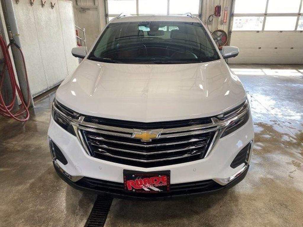 Used 2024 Chevrolet Equinox Premier Sport Utility