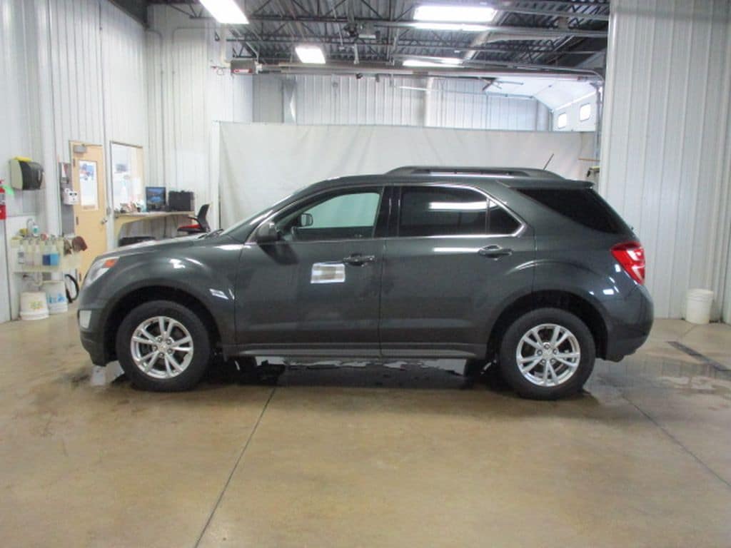 Used 2017 Chevrolet Equinox LT Sport Utility