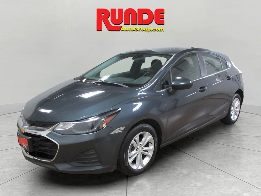 Used 2019 Chevrolet Cruze LT Hatchback