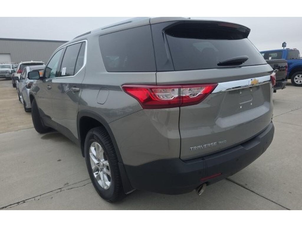 Used 2018 Chevrolet Traverse LT Cloth Sport Utility