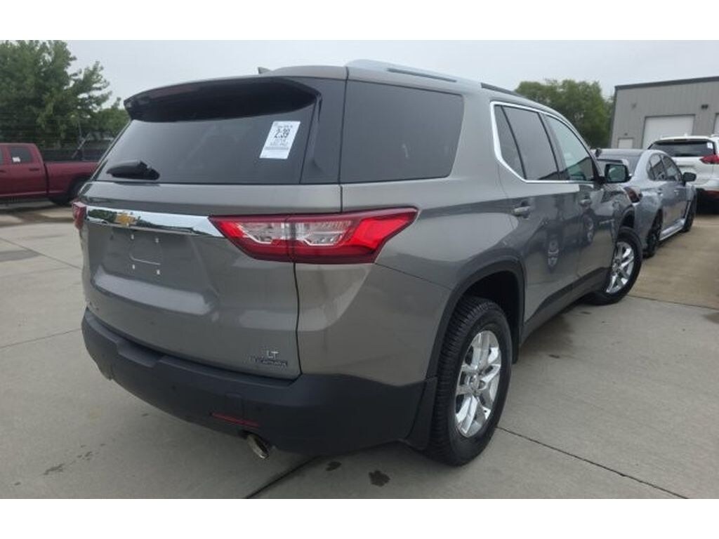 Used 2018 Chevrolet Traverse LT Cloth Sport Utility