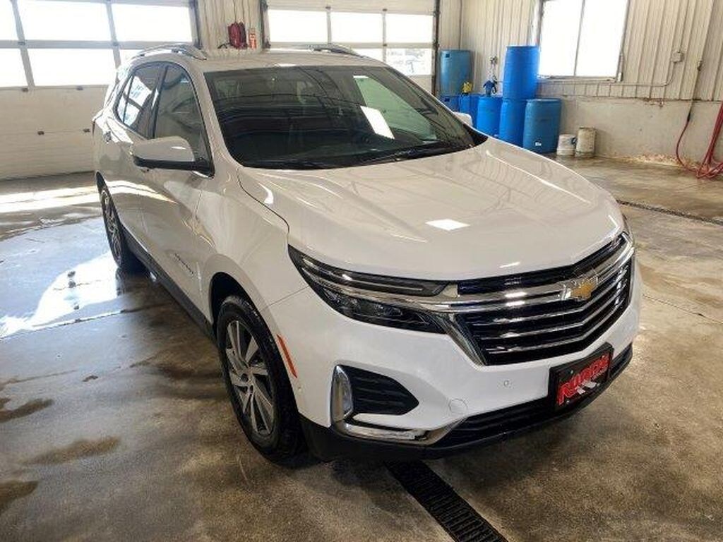 Used 2024 Chevrolet Equinox Premier Sport Utility