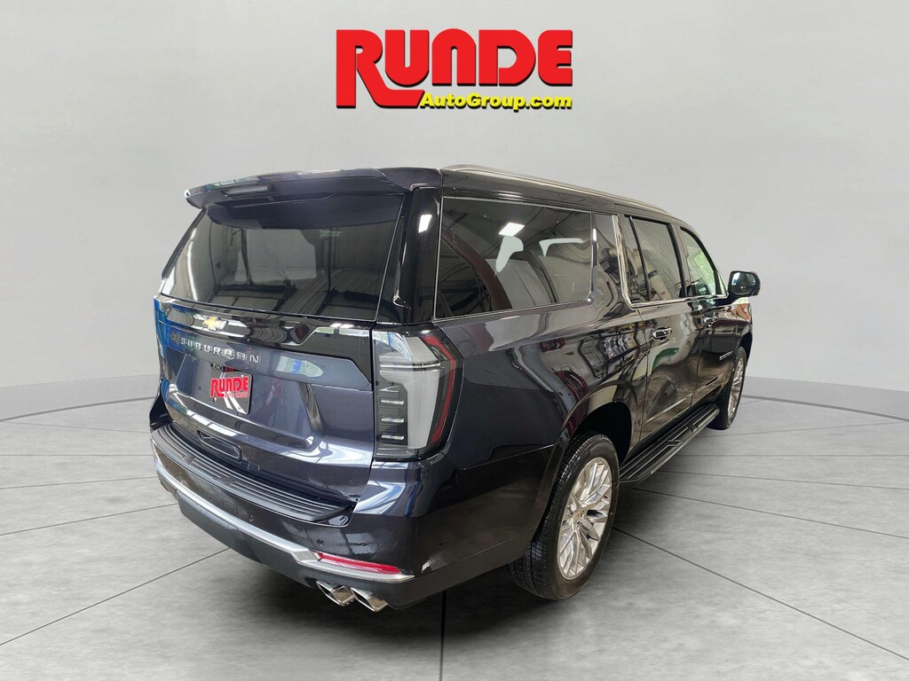 Used 2025 Chevrolet Suburban High Country SUV