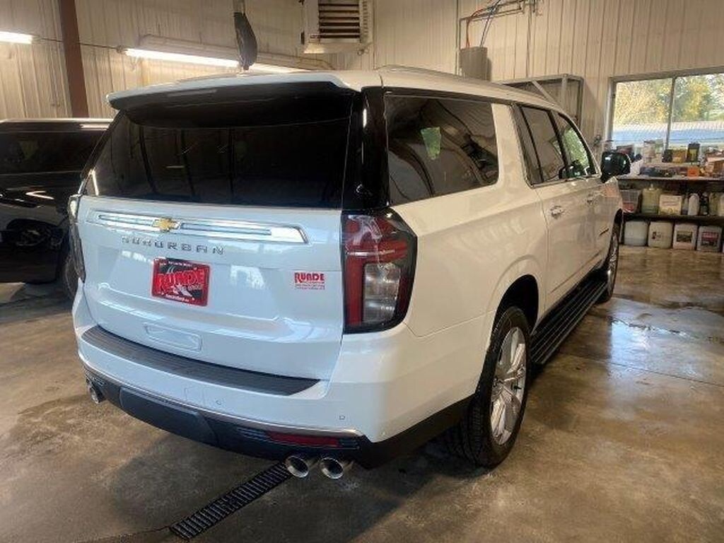Used 2024 Chevrolet Suburban High Country Sport Utility