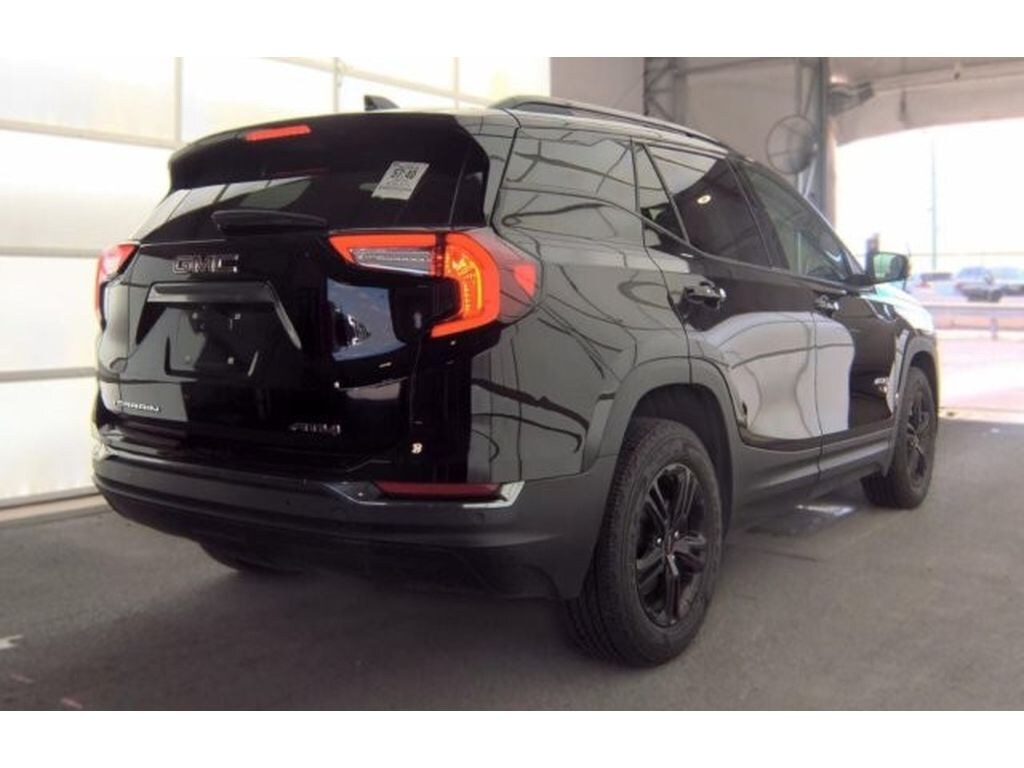 Used 2024 GMC Terrain AT4 Sport Utility