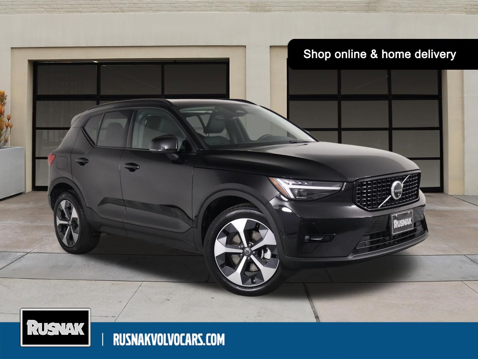 2026 Volvo XC40