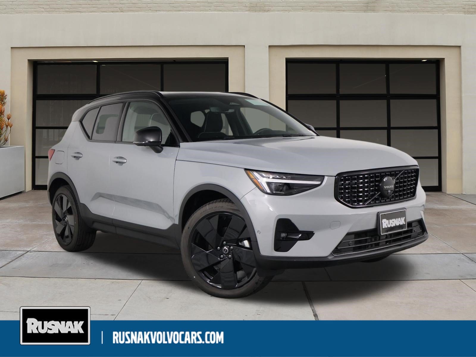 2026 Volvo XC40