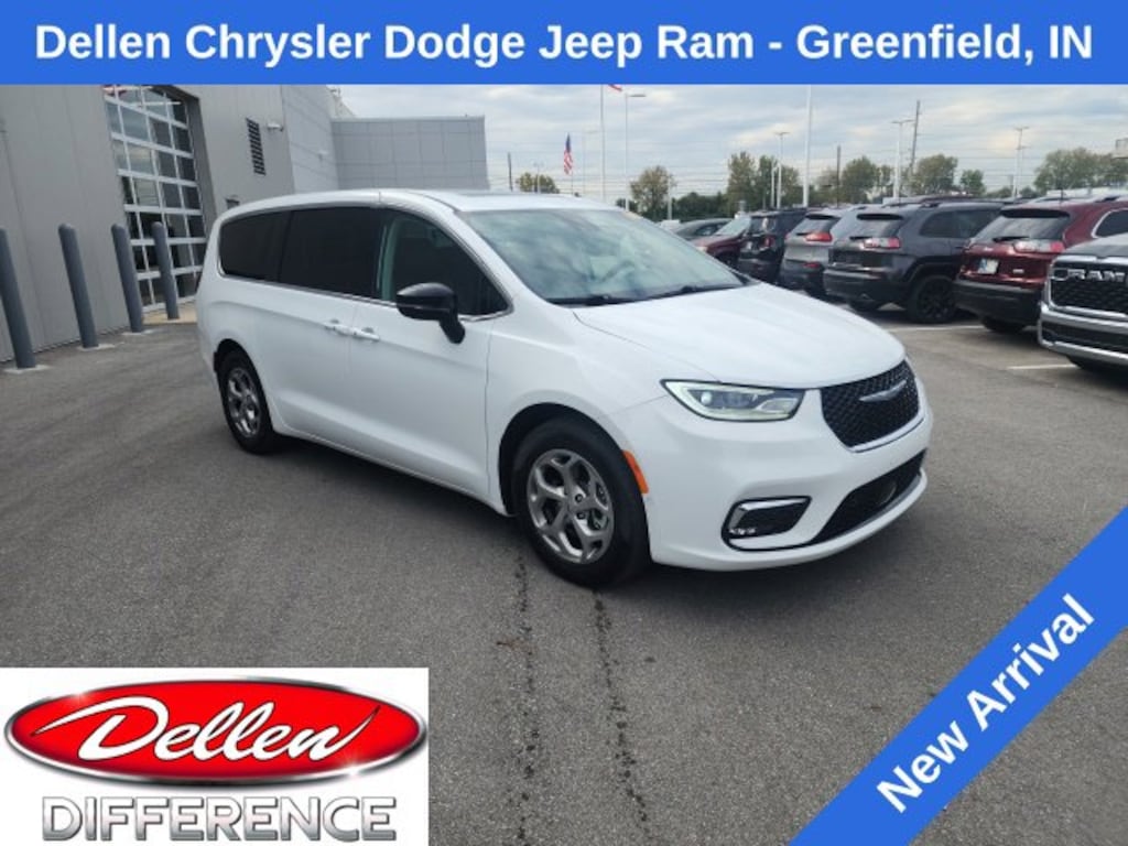 Certified 2024 Chrysler Pacifica Limited Van Passenger Van