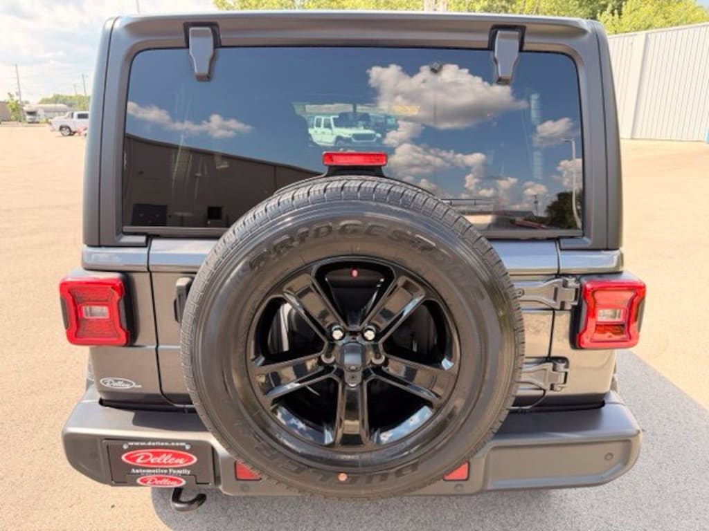 Certified 2022 Jeep Wrangler Unlimited Sport Altitude SUV