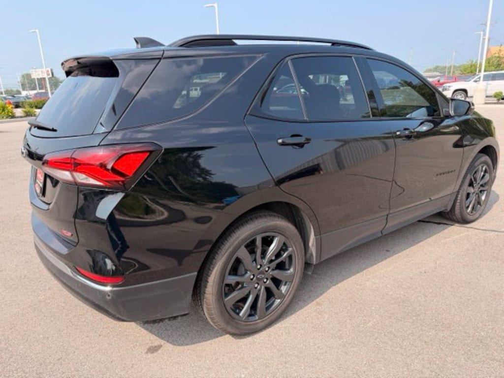 Used 2023 Chevrolet Equinox RS SUV