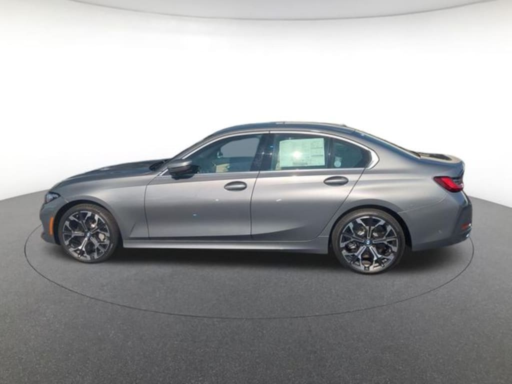 New 2026 BMW 330i xDrive Sedan