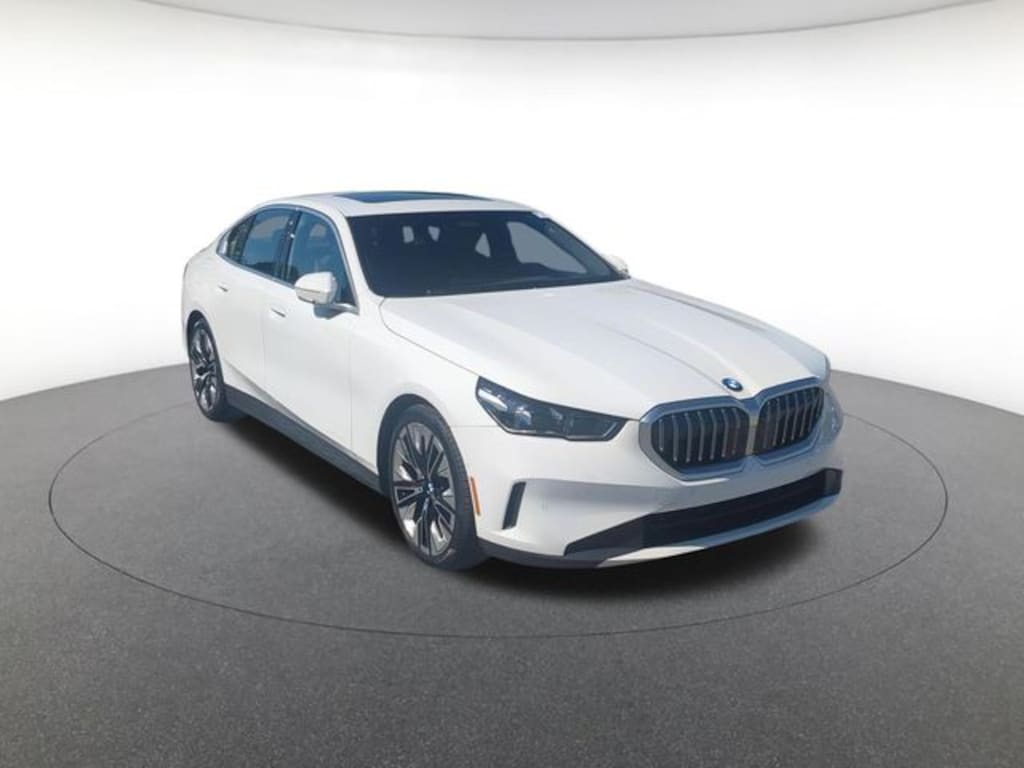Used 2024 BMW 5 Series 530i xDrive Sedan