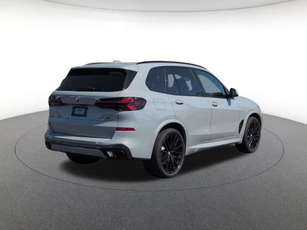 New 2026 BMW X5 xDrive40i SUV
