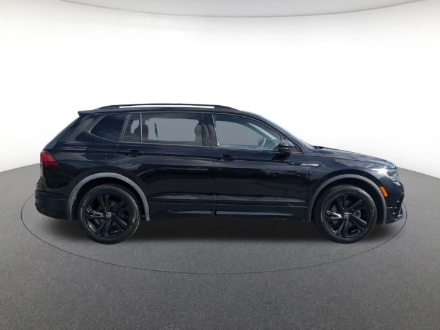 Used 2023 Volkswagen Tiguan 2.0T SE R-Line Black SUV