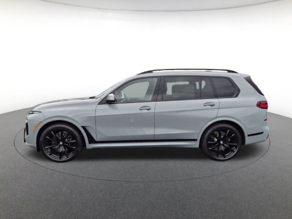 New 2027 BMW X7 xDrive40i SUV