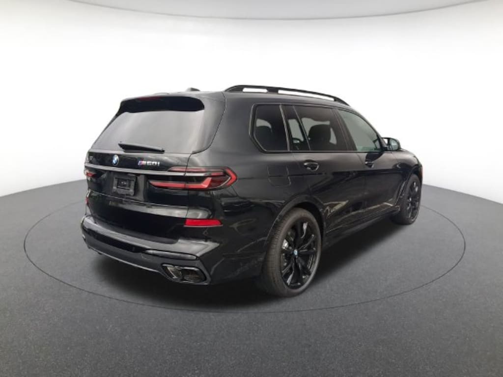New 2027 BMW X7 M60i SUV