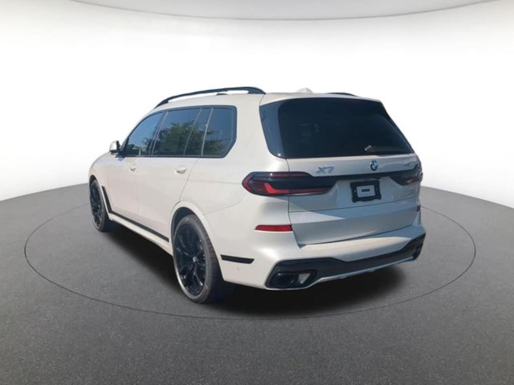 Used 2027 BMW X7 xDrive40i SUV