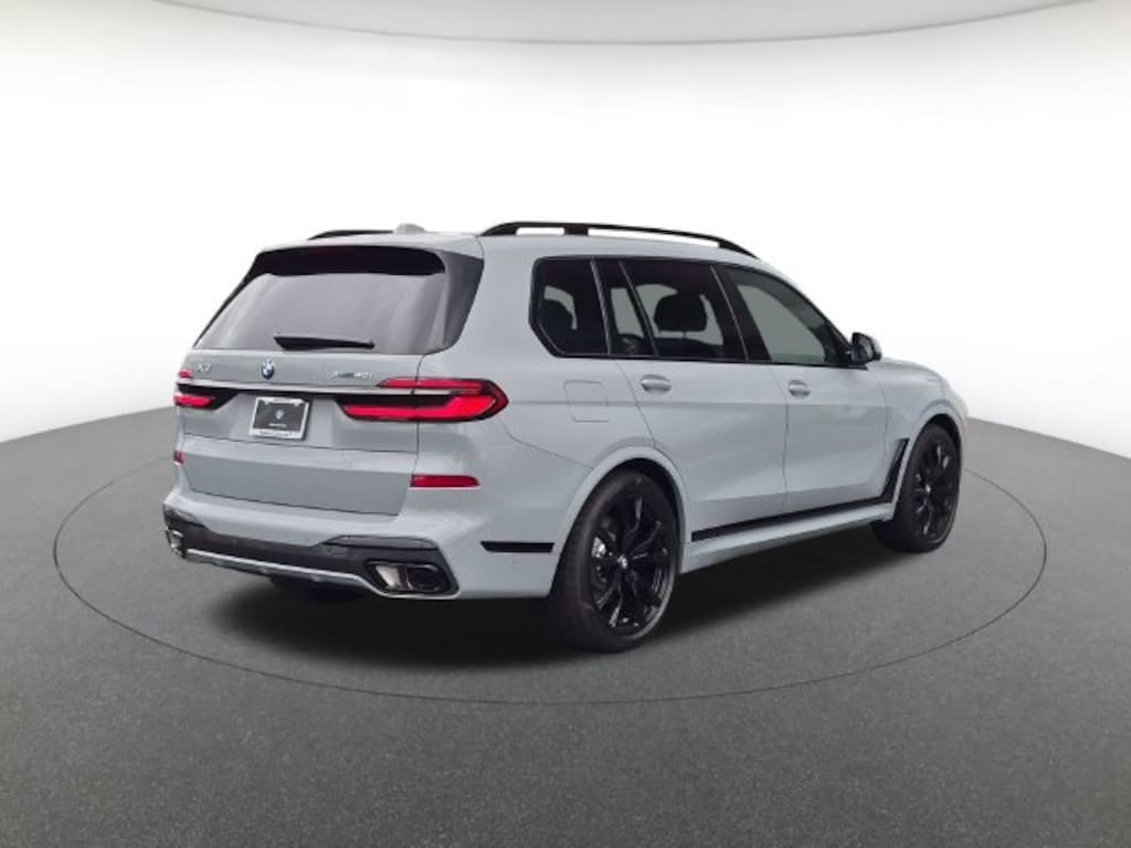 New 2027 BMW X7 xDrive40i SUV