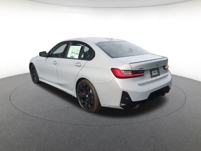 New 2026 BMW 330i xDrive Sedan