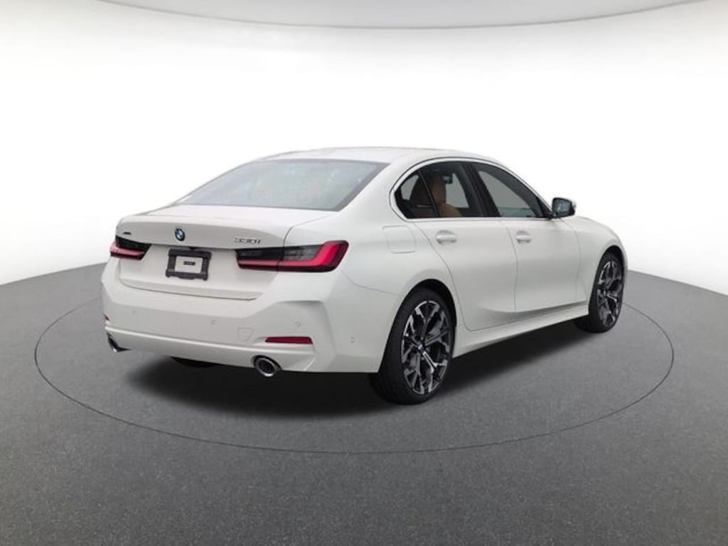 New 2026 BMW 330i xDrive Sedan