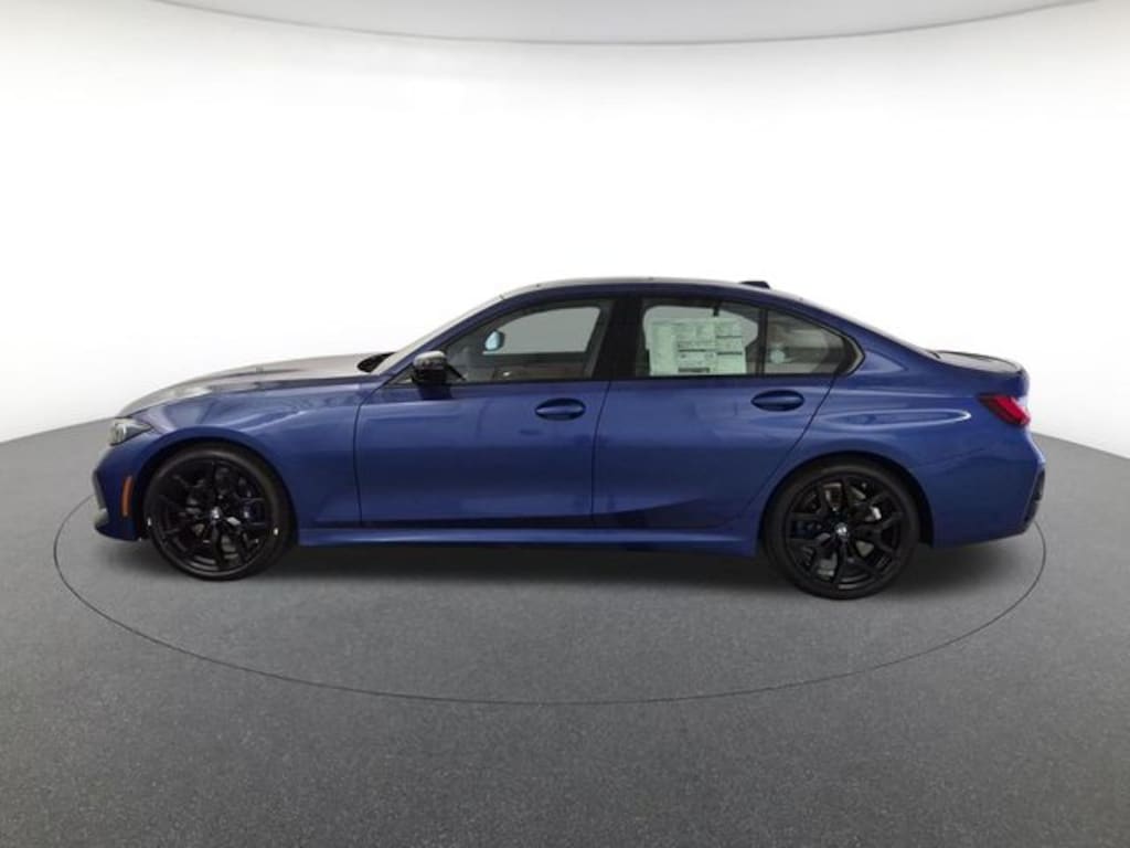 New 2026 BMW 330i xDrive Sedan